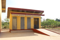 �񑡂����g�C��